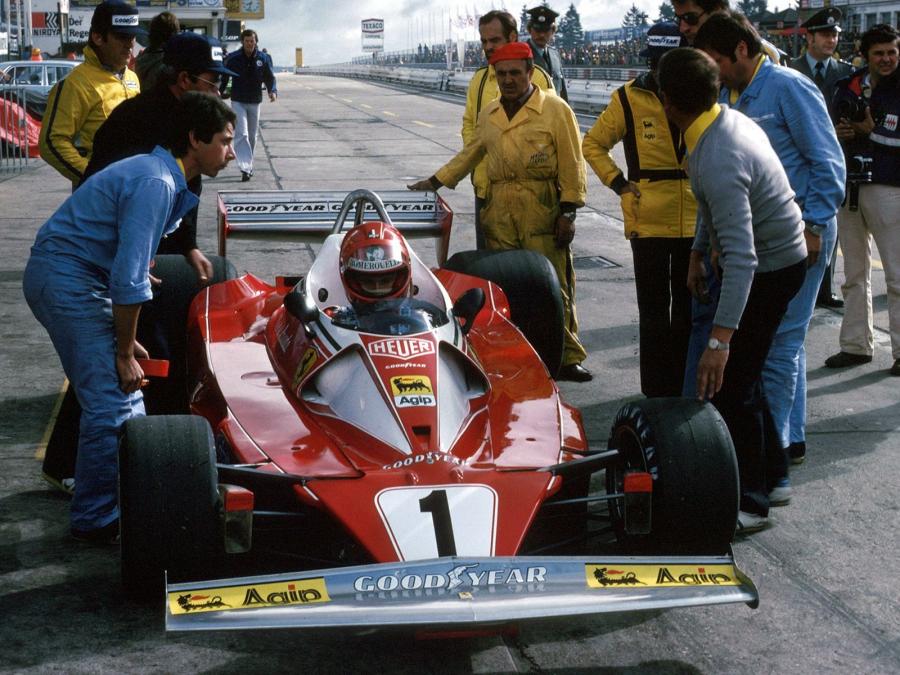  Ferrari 312 T2 1976 года  (фото 11 из 20)
